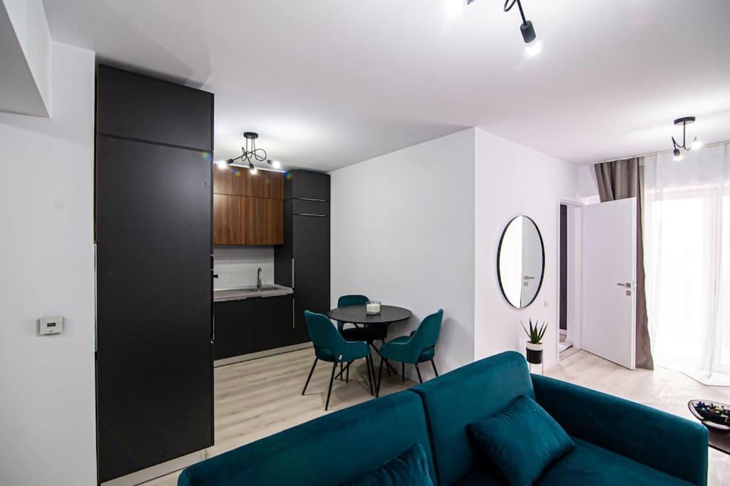 City Center Accomodation- 401 Resita Exterior photo